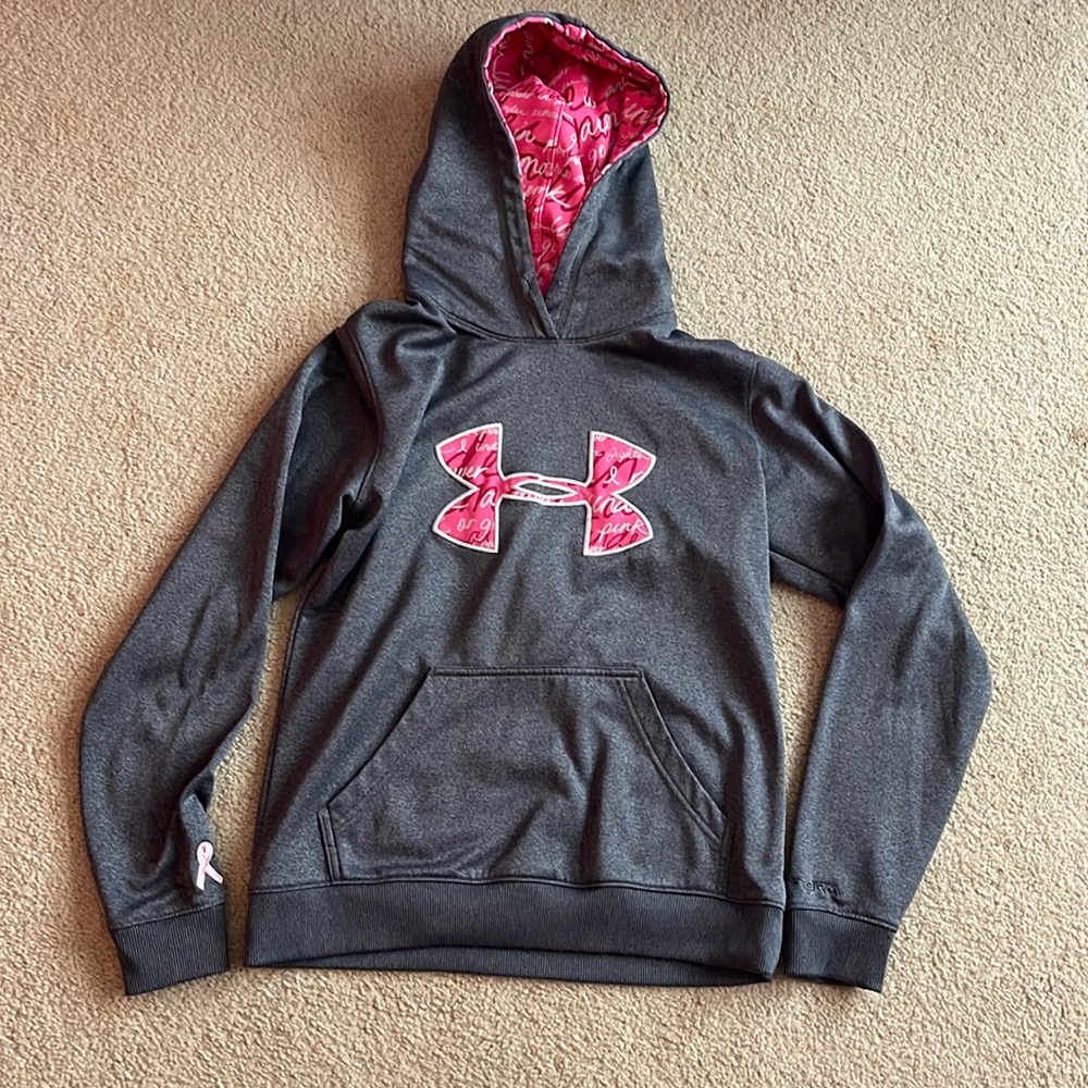 Women’s Under Armour Hoodie size small